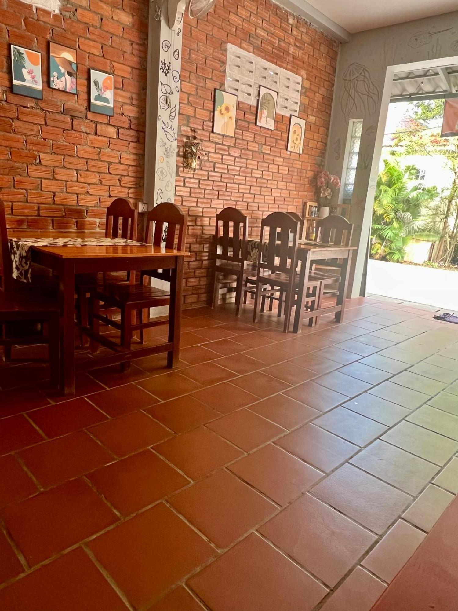 Ing Ing Guesthouse كوه رونغ ساملوم المظهر الخارجي الصورة